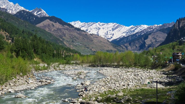 Chandigarh to Shimla Manali: How to Plan a Budget Trip