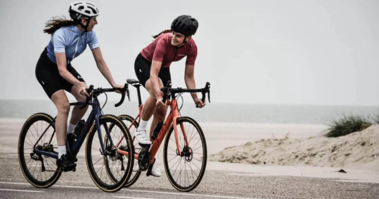 Cycling Body Before and After the Cyclist Woman Body Cycling Body Before and After the Cyclist Woman Body