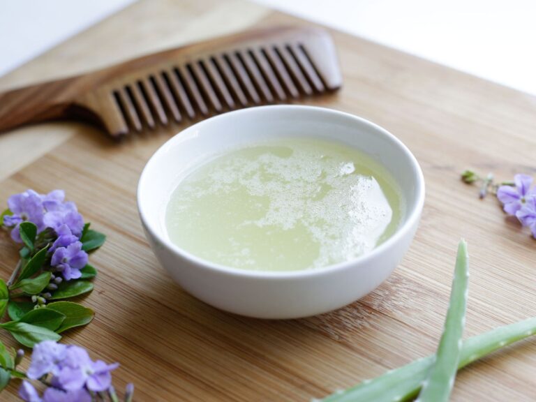 DIY Hair Mask to Make Hair Grow Longer and Thicker
