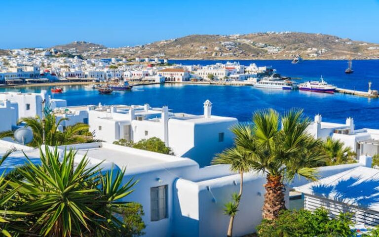 Top Eight Most Scenic Fairytale Towns in Greece