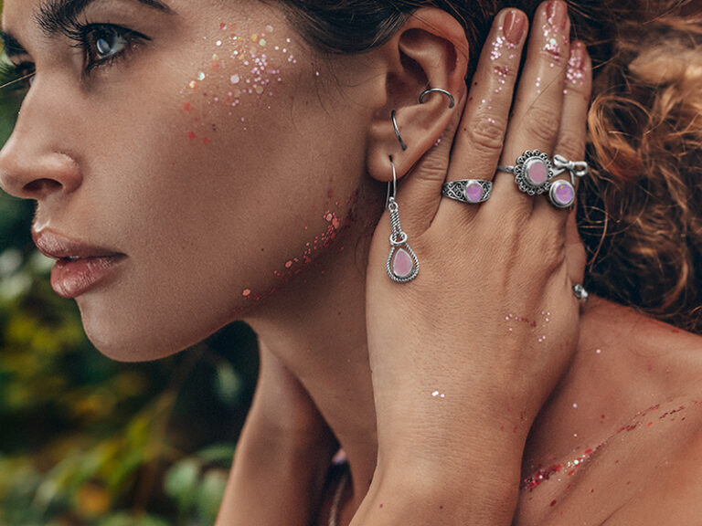 How to Style Phosphosiderite Necklaces for Date Night