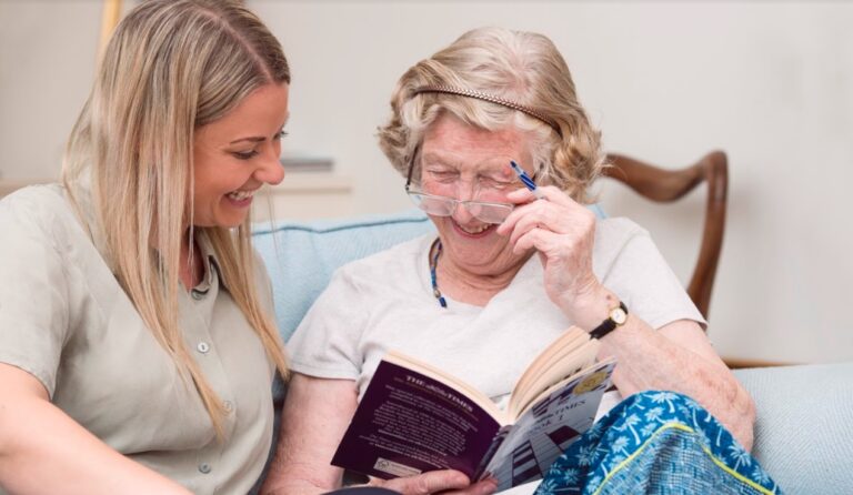 Benefits of Live-In Care Services in Phoenix Benefits of Live-In Care Services in Phoenix