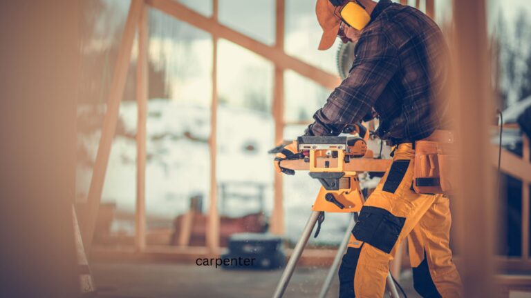 Hire a Carpenters in the UAE: Tips for Hiring