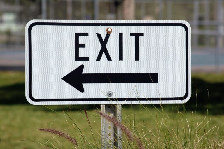 Tritium Exit Sign: Safety and Energy Efficiency