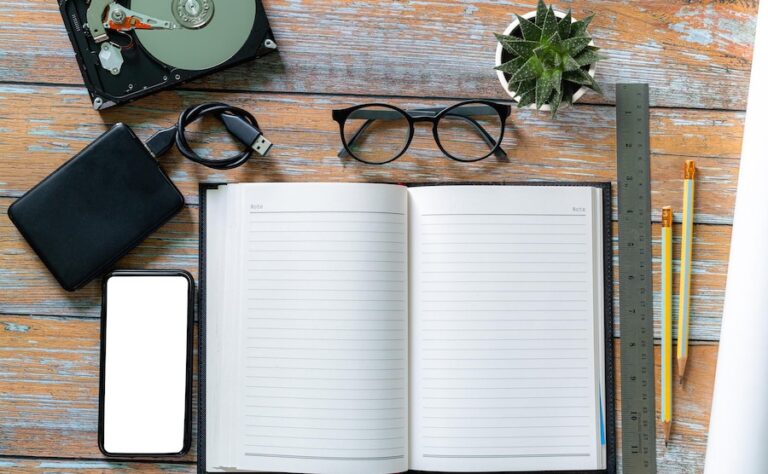A Comprehensive Guide to Scholarly Journal Articles A Comprehensive Guide to Scholarly Journal Articles
