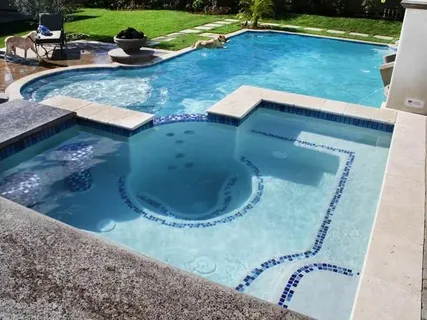Wellness Benefits of Choosing Spas with Outdoor Pools