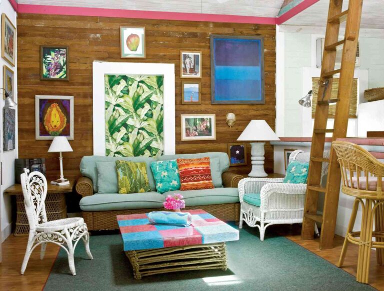 Rum-themed décor