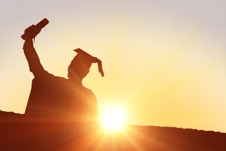 How to Capture Perfect Pictures for Graduation Ceremony Moments How to Capture Perfect Pictures for Graduation Ceremony Moments