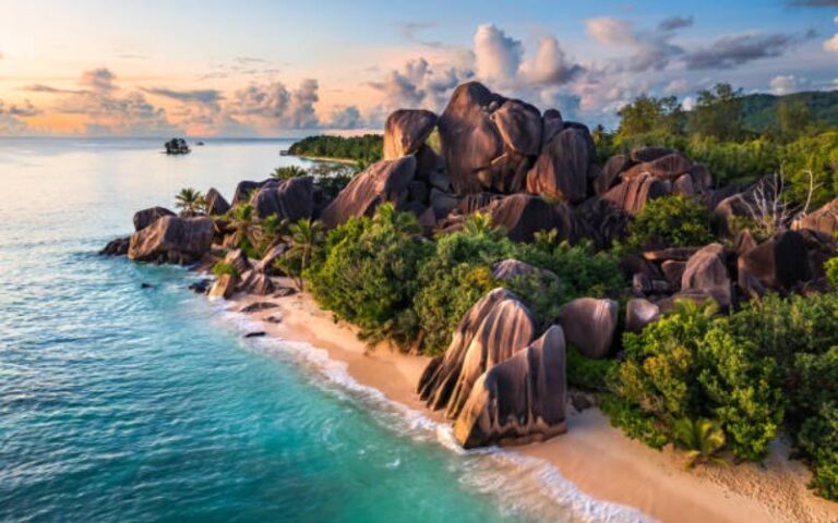 Top 5 Activities to Experience in Seychelles” Top 5 Activities to Experience in Seychelles”