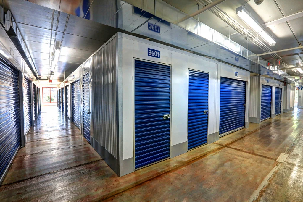 Affordable Long-Term Storage Units: Save Money With These Tips