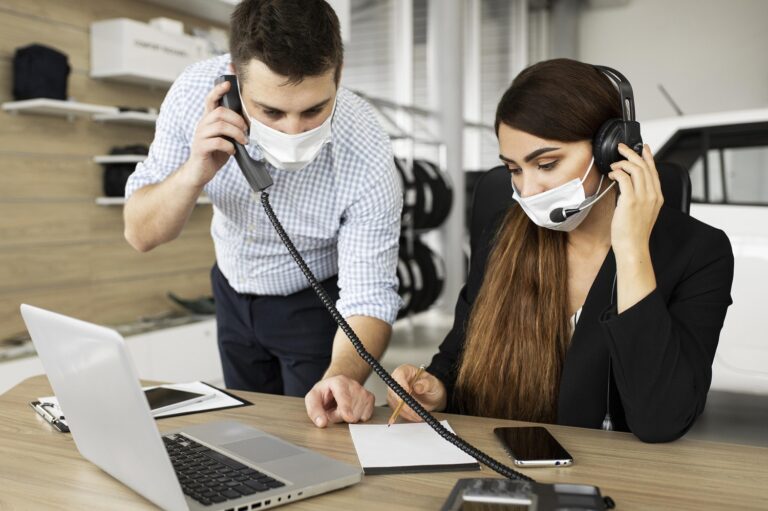 Online Contact Center: What It Is and How It Works