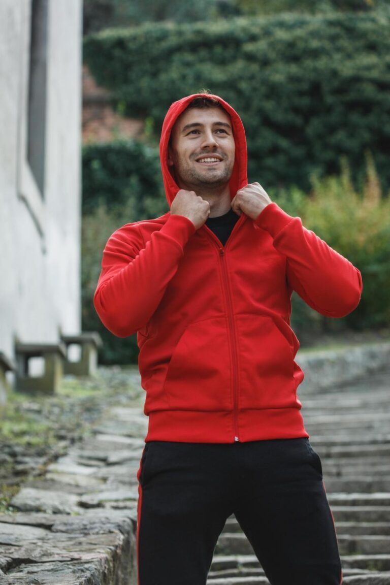 Stay Warm in Style: Guide to Men’s Full Sleeve Jackets Stay Warm in Style: Guide to Men’s Full Sleeve Jackets