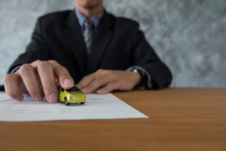 Agents in Home Insurance and Florida Commercial Car Insurance