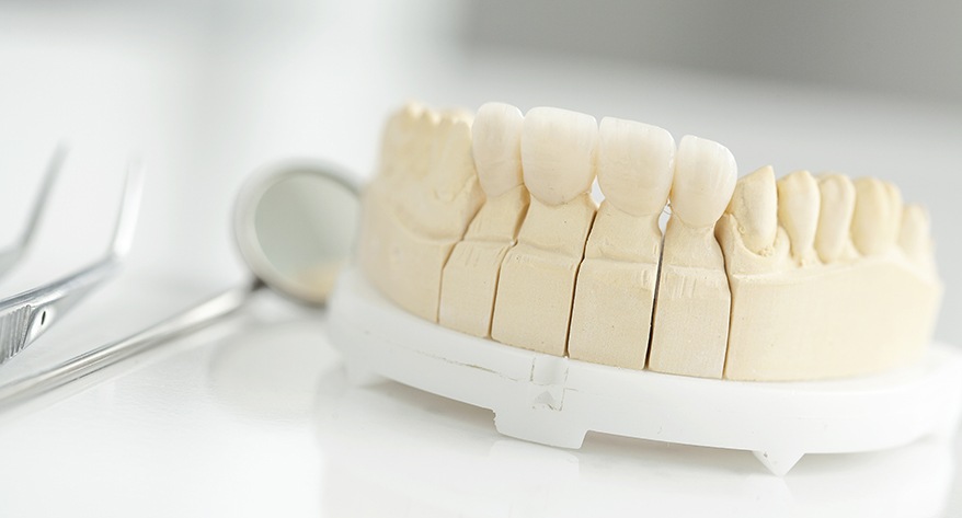 Replace Missing Teeth in Anthem