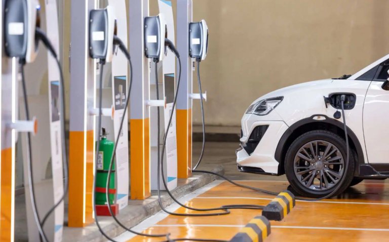 Commercial EV Charging Station: Installation Guide